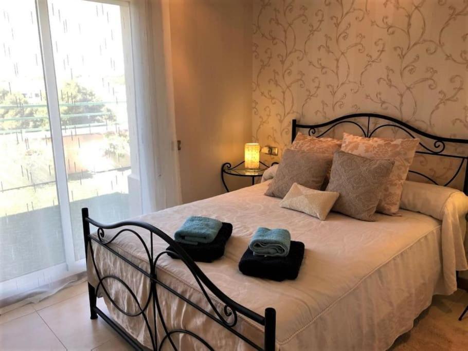 Apartamento Amposta Salou Bagian luar foto